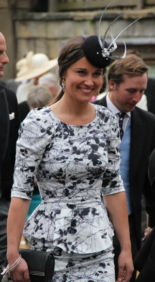 Pippa Middleton height profile photo