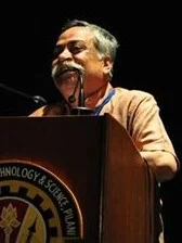Piyush Pandey height profile photo