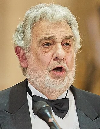 Plácido Domingo height profile photo