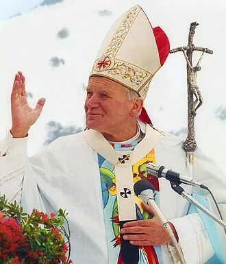 Pope John Paul II height profile photo