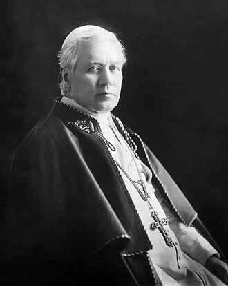 Pope Pius X height profile photo