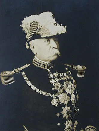 Porfirio Díaz height profile photo