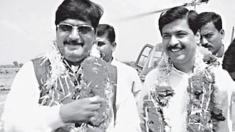 Pramod Mahajan height profile photo