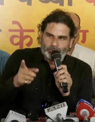 Prashant Kishor height profile photo