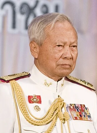 Prem Tinsulanonda height profile photo