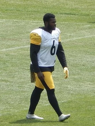 Pressley Harvin III height profile photo