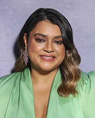Preta Gil height profile photo