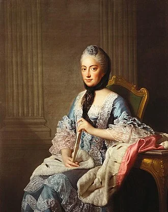 Princess Elisabeth Albertine of Saxe-Hildburghausen height profile photo
