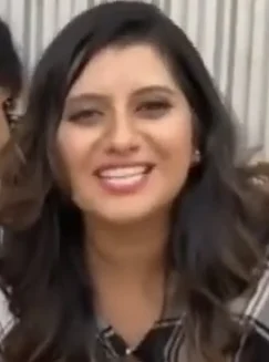 Priyanka Deshpande height profile photo
