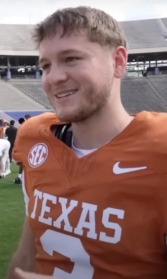 Quinn Ewers height profile photo