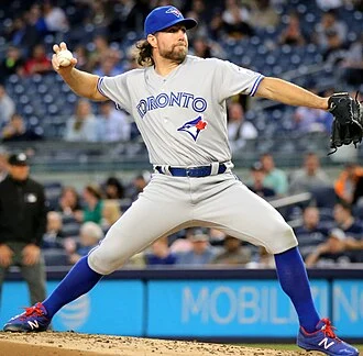 R. A. Dickey height profile photo