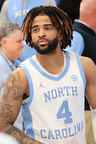 R. J. Davis height profile photo
