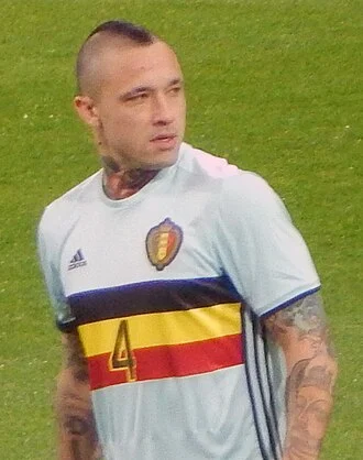 Radja Nainggolan height profile photo