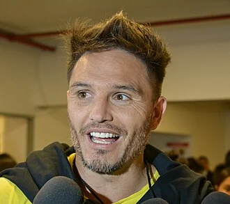 Rafael Olarra height profile photo