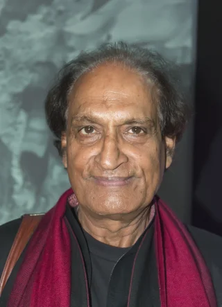 Raghu Rai height profile photo
