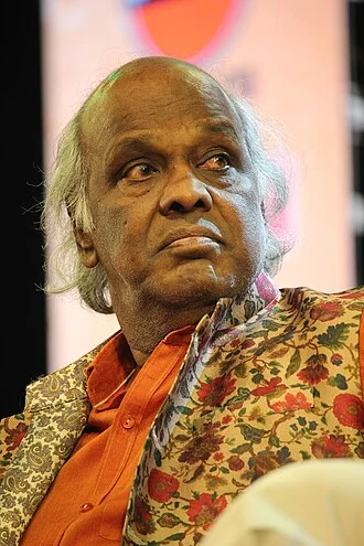 Rahat Indori height profile photo