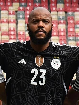 Raïs M'Bolhi height profile photo