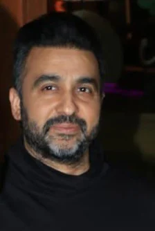 Raj Kundra height profile photo