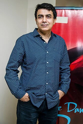 Rajiv Menon height profile photo