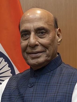 Rajnath Singh height profile photo