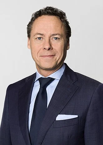 Ralph Hamers height profile photo