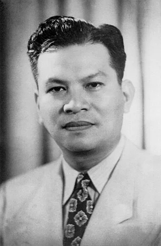 Ramon Magsaysay height profile photo