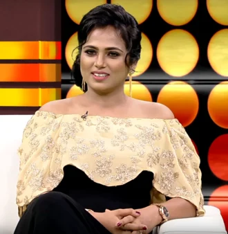 Ramya Pandian height profile photo