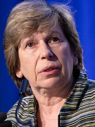 Randi Weingarten height profile photo