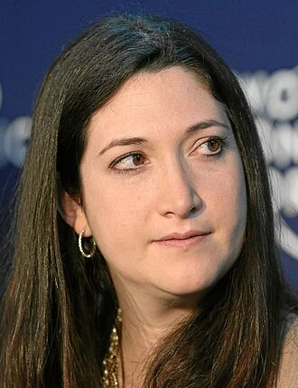 Randi Zuckerberg height profile photo