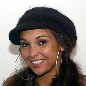 Rania Zeriri height profile photo