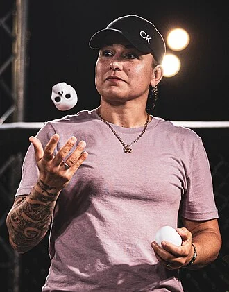 Raquel Pennington height profile photo