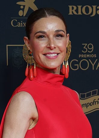 Raquel Sánchez-Silva height profile photo