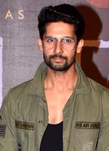 Ravi Dubey height profile photo