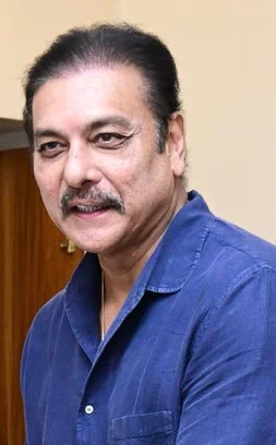 Ravi Shastri height profile photo