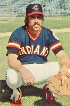 Ray Fosse height profile photo
