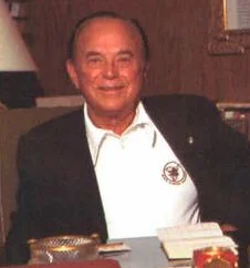 Ray Kroc height profile photo
