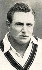 Ray Lindwall height profile photo