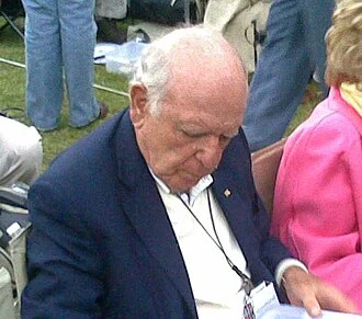 Raymond Ackerman (businessman) height profile photo