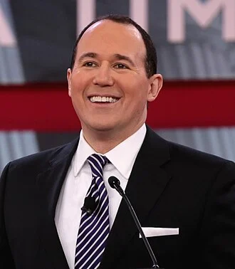 Raymond Arroyo height profile photo
