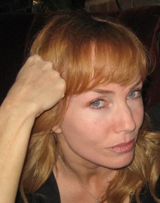 Rebecca De Mornay height profile photo