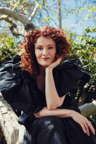Rebecca Wisocky height profile photo