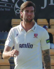 Reece Topley height profile photo