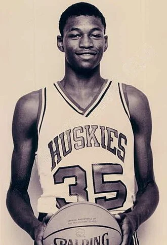 Reggie Lewis height profile photo