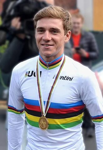 Remco Evenepoel height profile photo