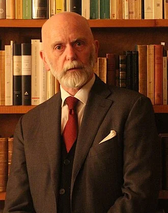 Renaud Camus height profile photo