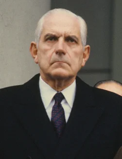 Reynaldo Bignone height profile photo