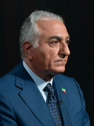 Reza Pahlavi height profile photo