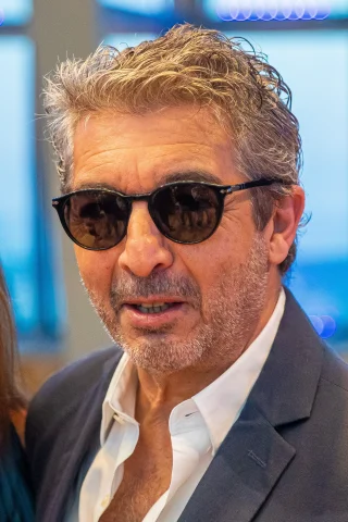Ricardo Darín height profile photo