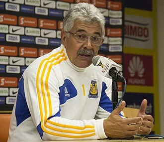 Ricardo Ferretti height profile photo