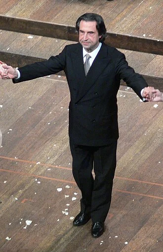Riccardo Muti height profile photo